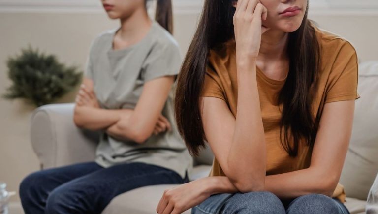 How to know when it's time to walk away from a sibling